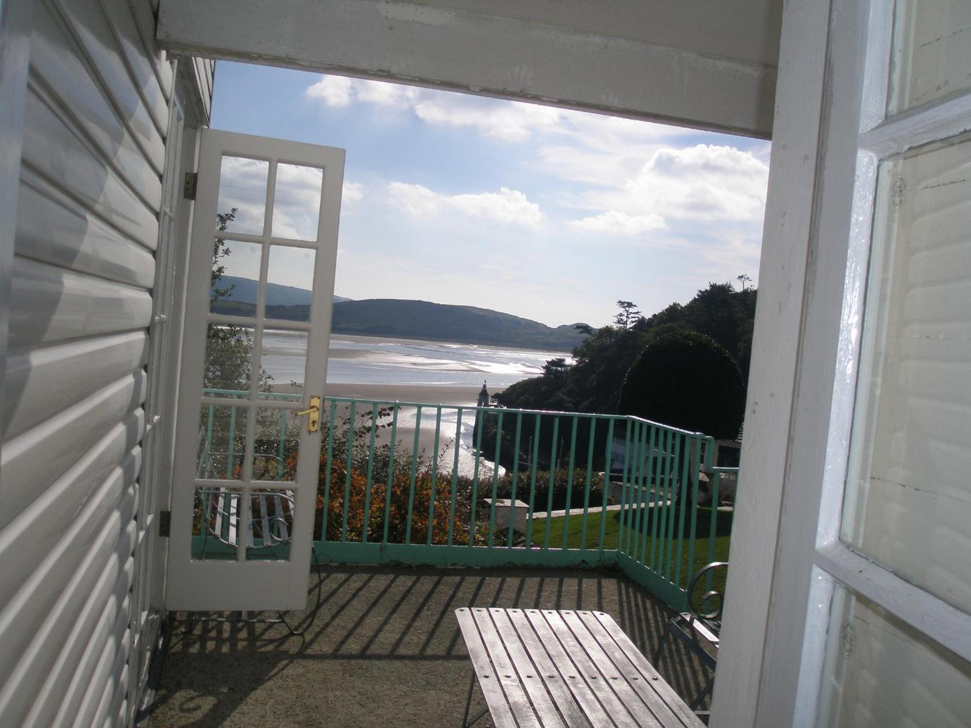 Portmeirion Village & Castell Deudraeth Porthmadog Ngoại thất bức ảnh